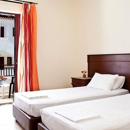 Laza Beach Inn Hotel Skála 외부 사진